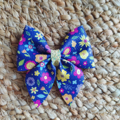 Bluey Flower Sailor Bow