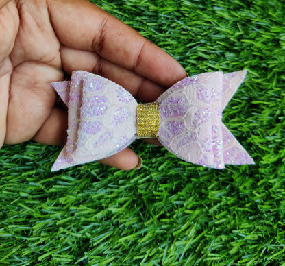 Lavendar Lace - Classic Bow